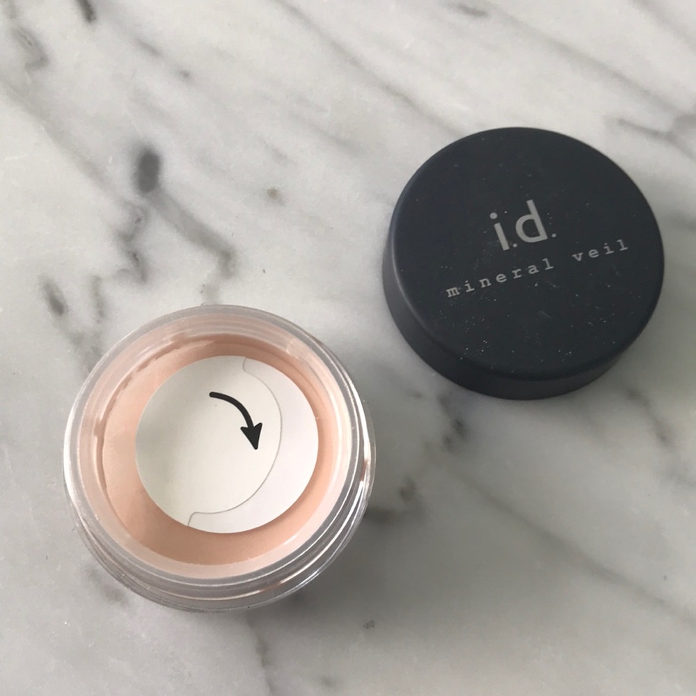 bareMinerals - Mineral Veil (NEW) - Picture 3 of 6